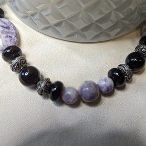 Price drop 18" Sterling Jasper and Onyx Cabochon bead necklace